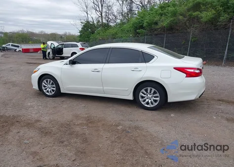 2016 Nissan Altima 2.5 S из США, поврежденный, VIN 1N4AL3AP9GC258590